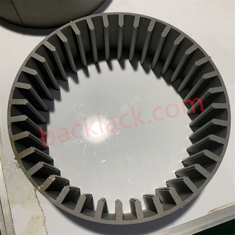 Egyedi termikusan optimalizált állórész-laminálások folyamatos működésű motorokhoz