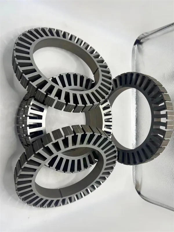 Ingegneria Statore da 0,15 mm autolegante e ad incastro per marchi di droni di livello 1