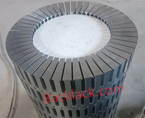 Exploration des meilleures solutions de stratification de stator à flux axial pour votre projet
