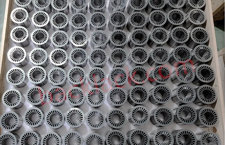 Улучшение коэффициента компоновки двигателя с помощью технологии самосклеивания