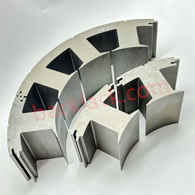 Přesné lisování pro ultratenké laminace Odbornost 0,1 mm až 0,2 mm