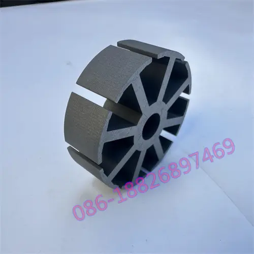 A nagyfrekvenciás vasveszteségek csökkentése elektromos vontatómotorokban önkötő technológiával