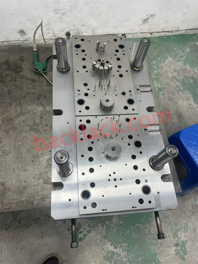 الدور الحاسم للتصفيحات الحركية في الهياكل الخارجية الطبية من الجيل التالي