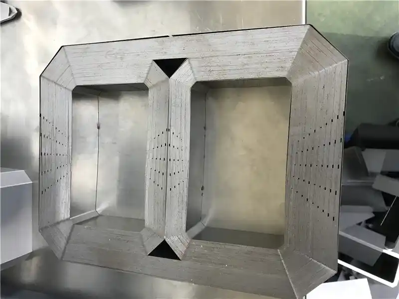 Youyou Technology One Stop Solutions Präzisionsfertigung von 010 mm ultradünner, selbstklebender Jnhf-Laminierung